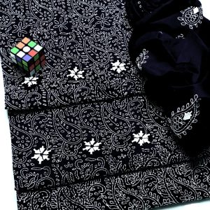 Fine Chickenkari Embroidery on Rahat Lawn 3 Pc Suit